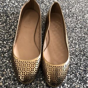 J.Crew Gold Flats Size 7 NWOT